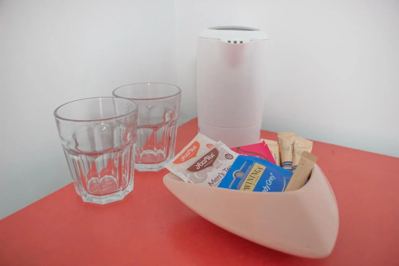 Cosy & Homey Rumpusroom Guesthouse Antwerp Bed & Breakfast